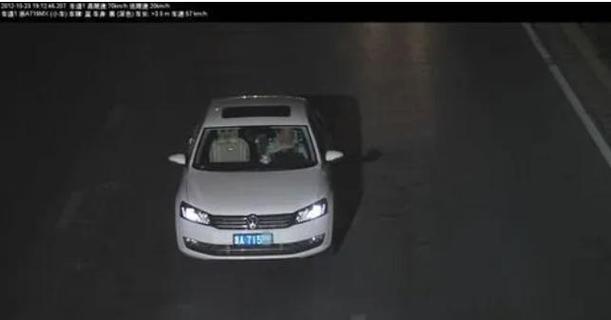 小米前摄像头小灯一直亮