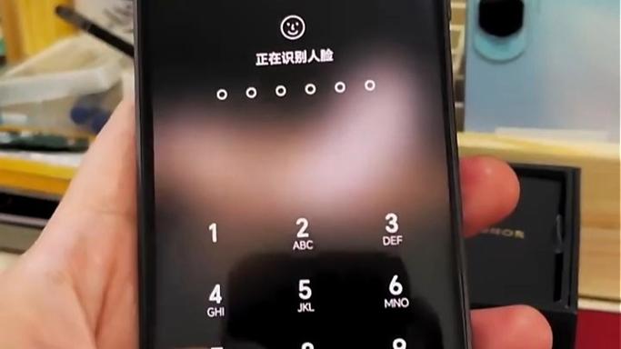 华为手机直接显示屏幕密码界面