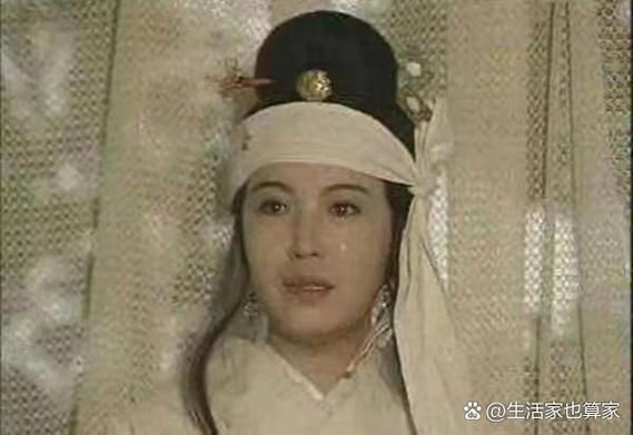老版三国大小乔谁演的