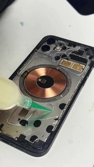 换外屏要拆后盖吗