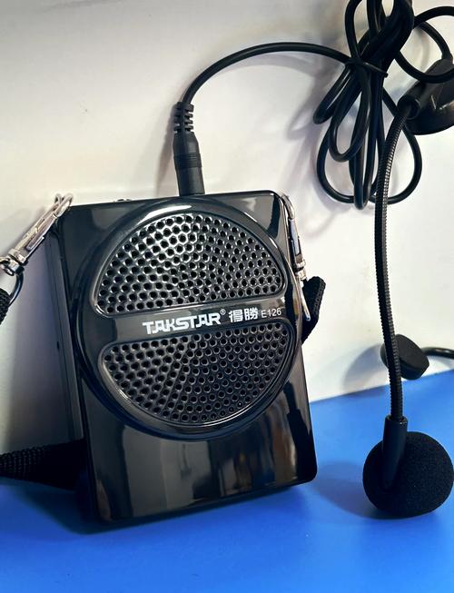 手机能连接扩音器吗