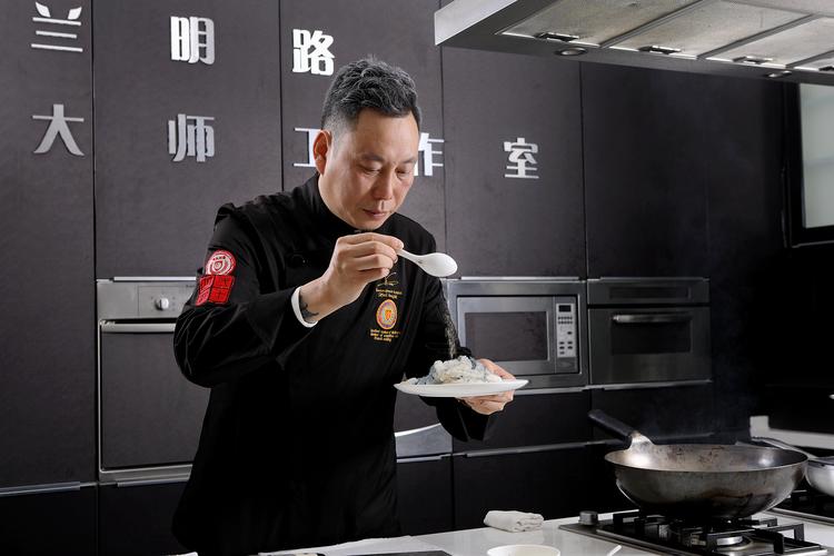 五十米的线怎么穿过软管