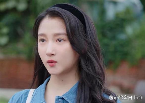 贾冰关晓彤新剧叫什么图标