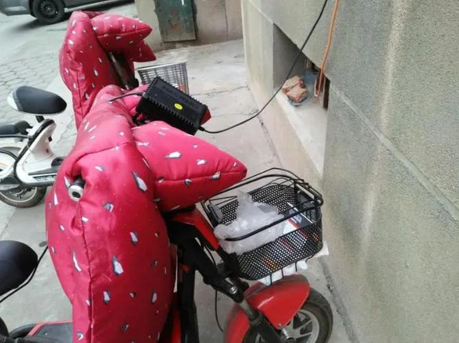 电瓶车充电口进水了怎么办