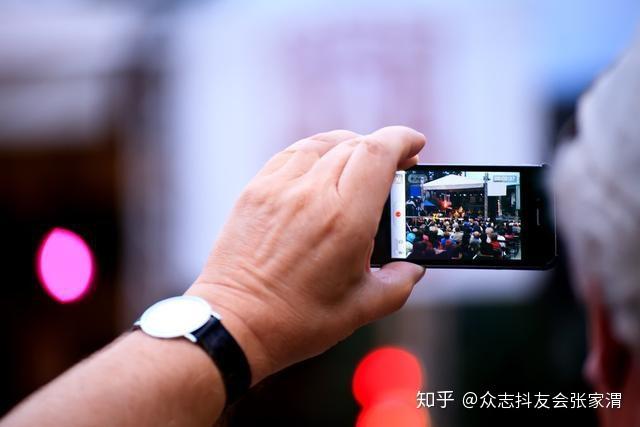 手机怎么拍1080p视频缩略图