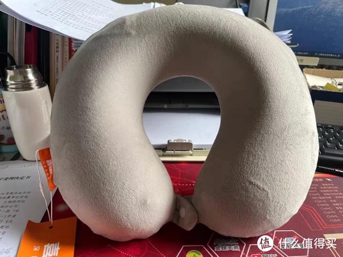 自己制作U型枕的步骤