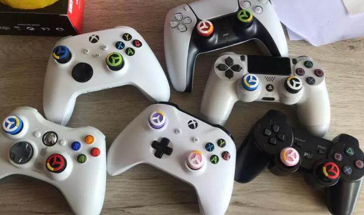 ps4手柄红灯是啥意思