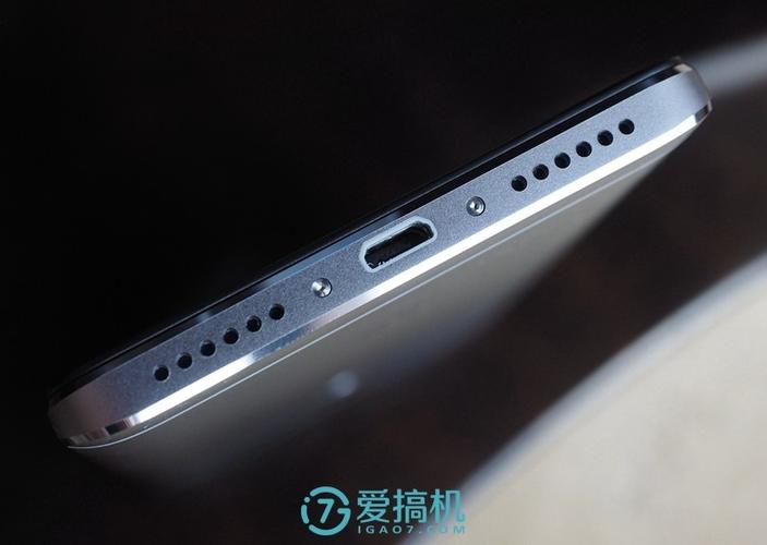 红米note12卡槽坏了维修方法