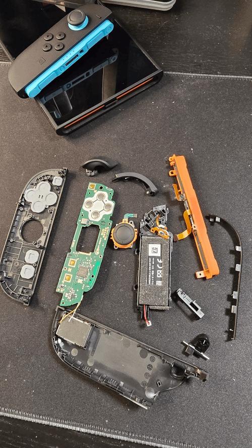 joycon 完全拆解