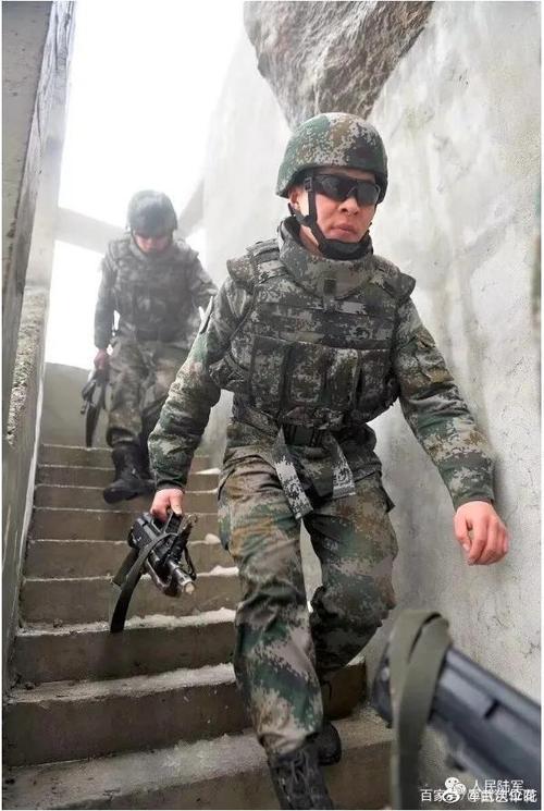 中国15重型防弹衣