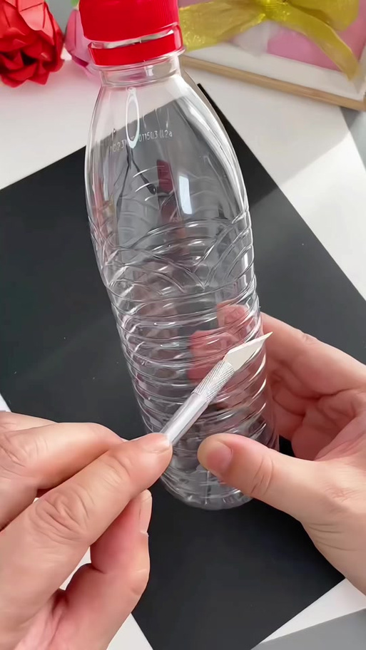 抖音矿泉水瓶做灯笼