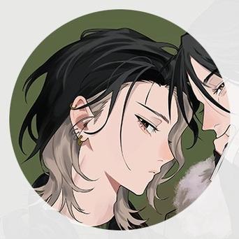 一个女生突然频繁换头像游戏截图