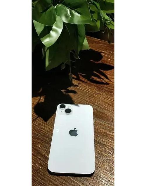 14plus后盖突然炸裂了
