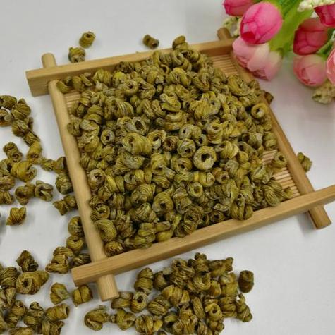 铁皮枫斗和铁皮石斛是一样的吗