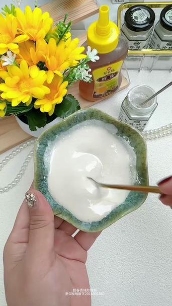 坚持用鸡蛋清敷脸一个月图标