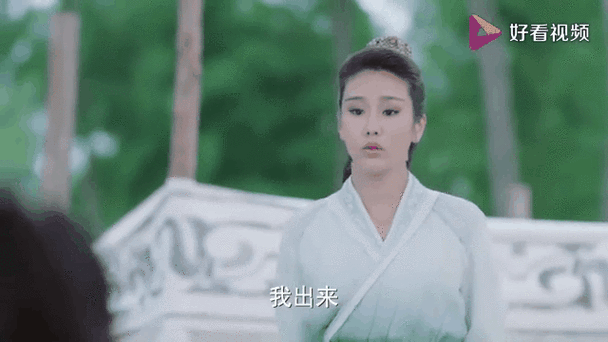 花不弃的孪生妹妹是谁