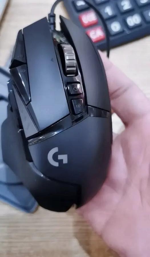罗技g402侧键设置教程缩略图