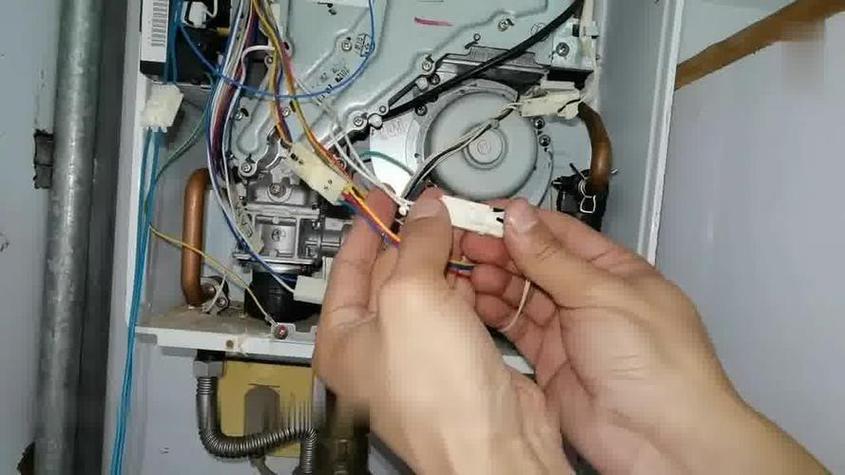 樱花热水器e3是什么故障游戏截图