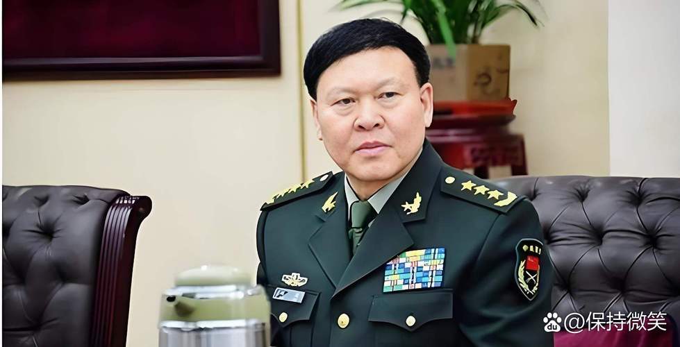 参谋长和副师长谁大