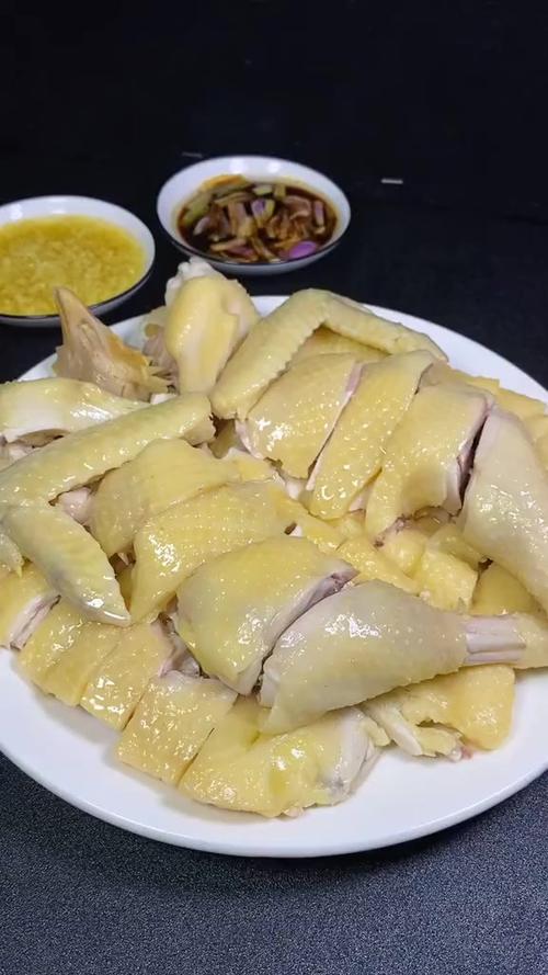 白切鸡怎么煮皮脆肉嫩