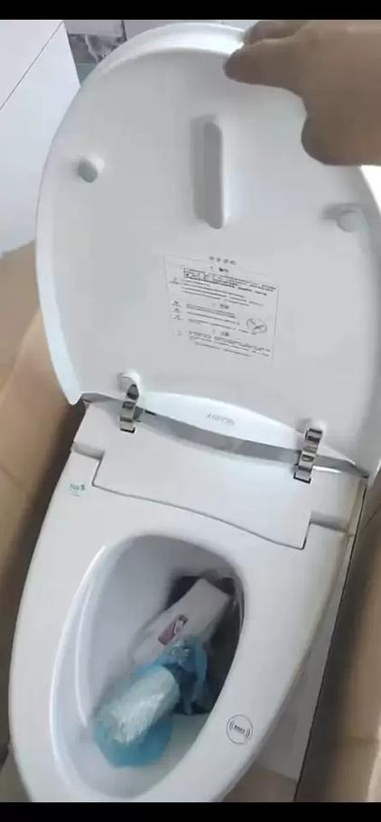 箭牌马桶洗便不喷水