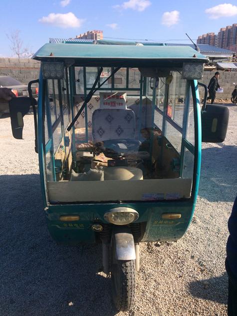 电三轮一拧就欠压保护
