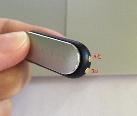 小米手环充电触点氧化处理的解决方法