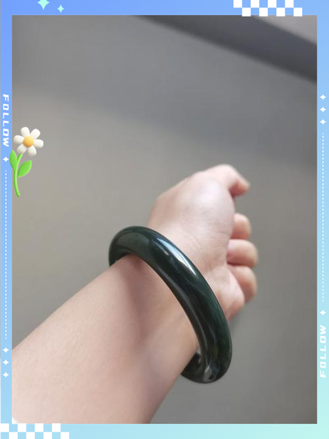 且末蓝手镯老气吗