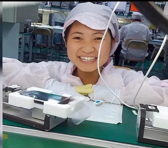 为什么女孩子都愿意进富士康截图