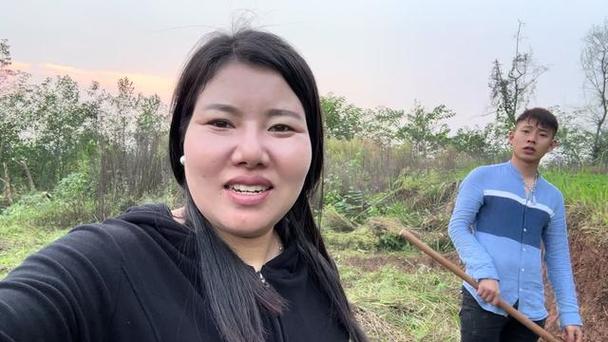 奶茶阿姨儿vlog图标