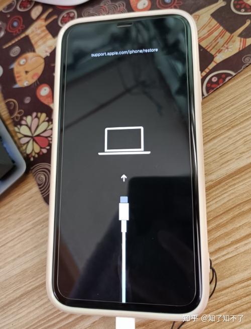 手机开机一直卡在logo界面