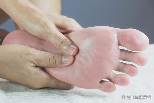 走路走多了脚累
