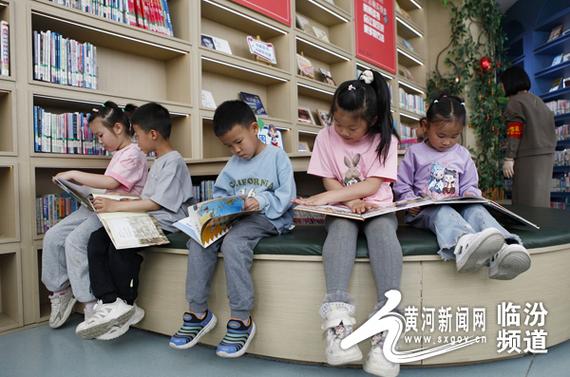 10岁～12岁画读书手抄报缩略图
