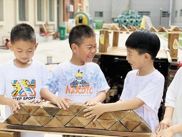 儿童积木简单搭法缩略图