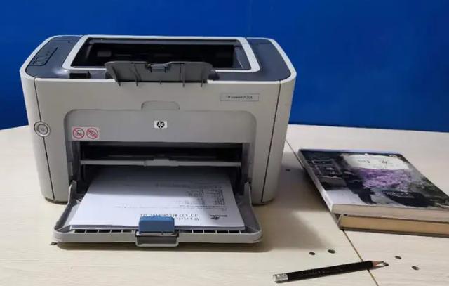 打印机前盖在哪里缩略图