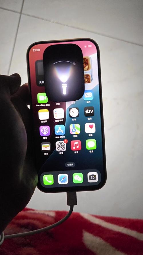 iphone手电筒开一晚上