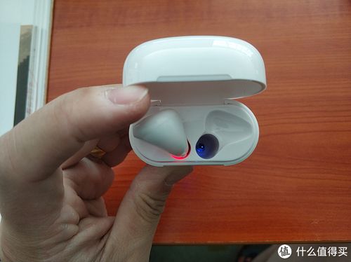 i7mini蓝牙耳机充电仓一直闪