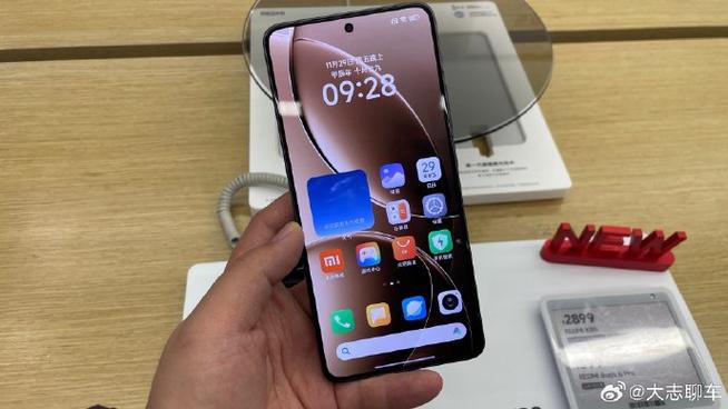 红米k80摄像头3个孔图解缩略图