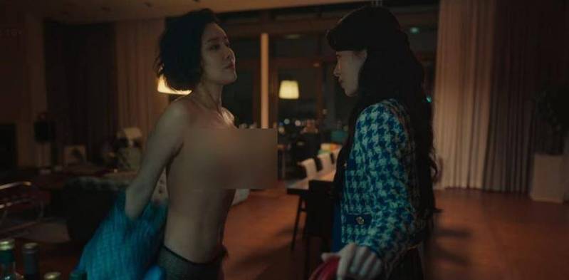 黑暗荣耀三人亲热戏名场面哪一集