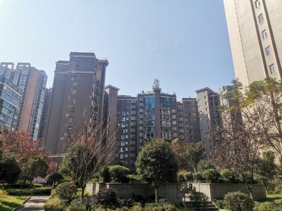 帝都新城门面