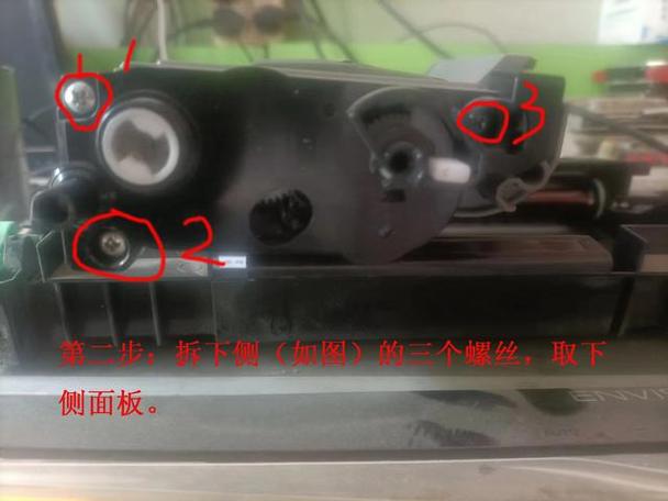 打印机加了墨粉还是显示墨粉不足