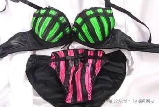 男生看女生的内衣是什么心理