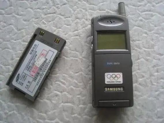 1998年手机普及了吗