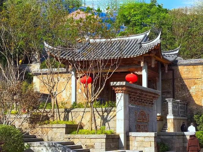 龙岭寻古在线观看免费播放第8集截图