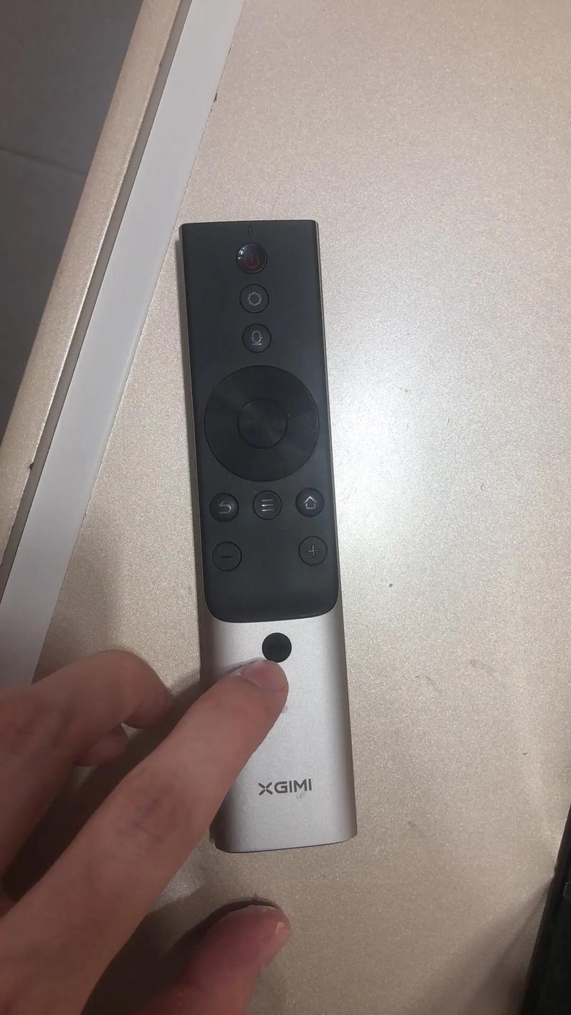 极米的自动对焦在哪里开