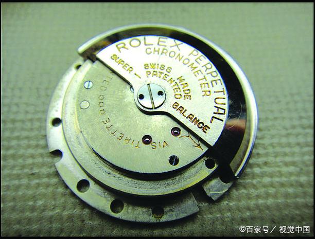 手表靠近了一下磁铁
