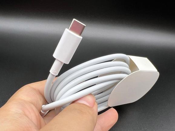 vivo手机快充充电器