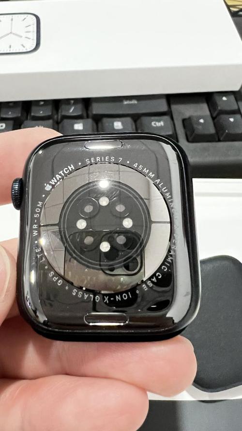 applewatch有蜂窝和无蜂窝