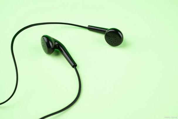 手机耳机拔掉没外音了
