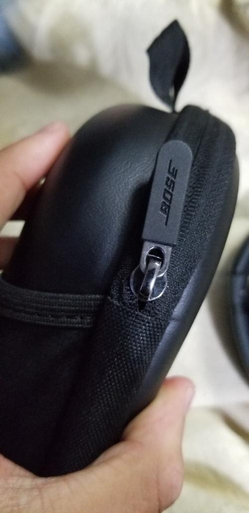 黑色拉链掉漆涂什么